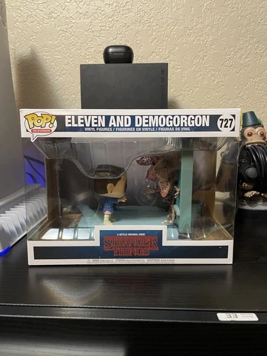 Funko Pop! Moments: Stranger Things - Eleven and Demogorgon #727