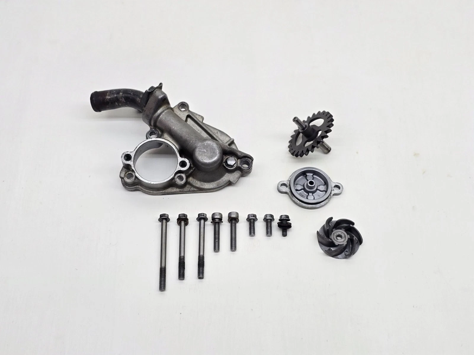 04-18 Kawasaki KX250F OEM Water Pump Assembly Impeller Engine Housing 59256-1065