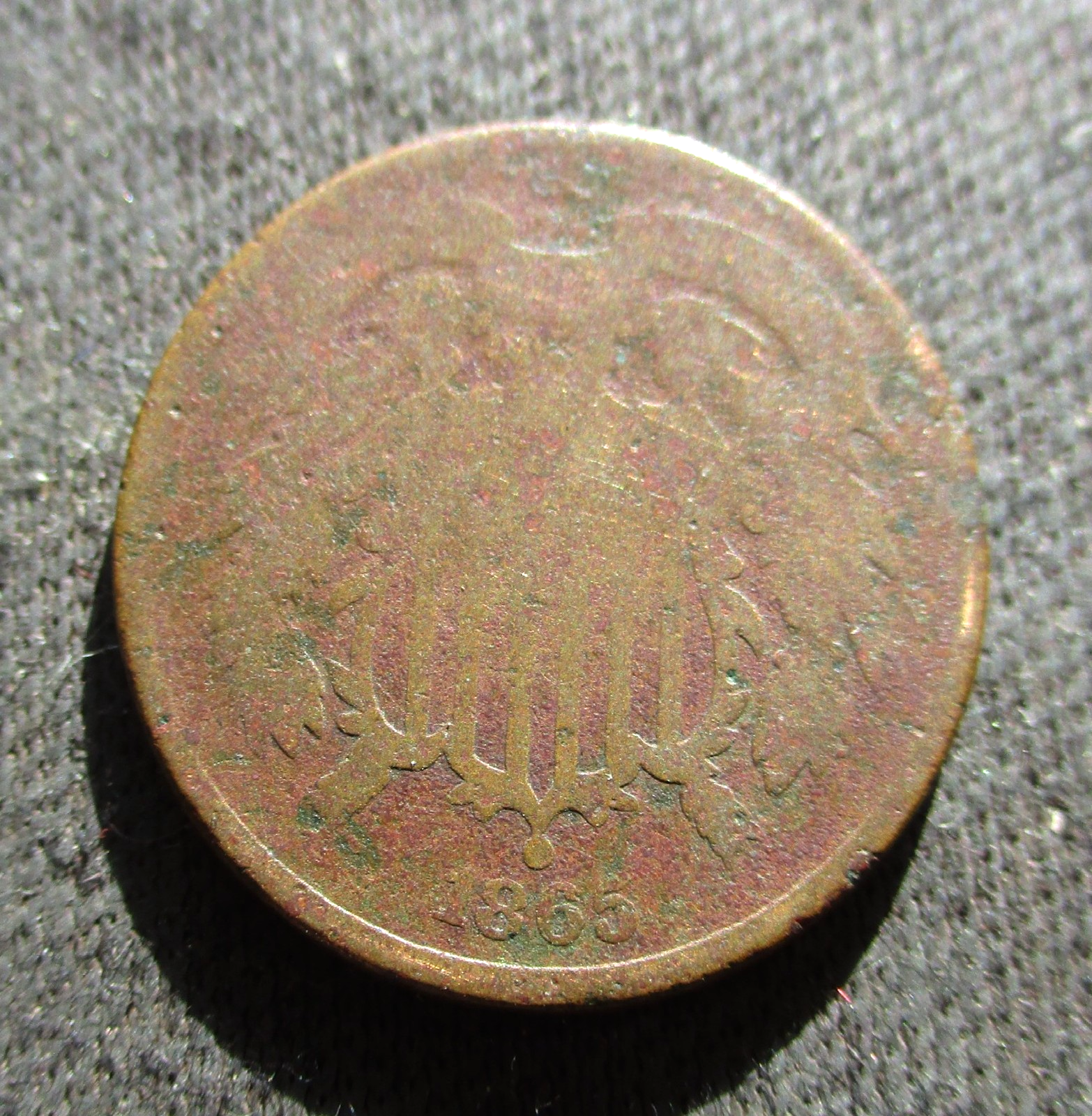 Foto 1 di 3