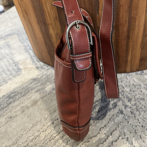 VTG BELLE ROSE LEATHER 2-SECTION FLAP CROSSBODY SHOULDER BAG Red - Picture 5 of 12