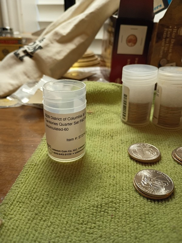 1 ROLL OF GEM MINT 2009 DISTRICT OF COLUMBIA QUARTERS P & D SET 12 COINS