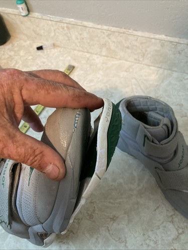Nike Air Jordan T4G Ray Allen Sonic Series Uomo Taglia 12 Verde Argento - Foto 2 di 15