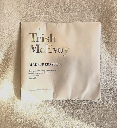 Trish McEvoy Reusable Makeup Eraser Cloth