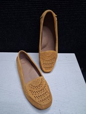 UGG Clair Women's Mustard Suede Laser Cut Slip-On Loafer Flats Round Toe US 9
