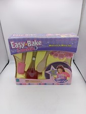 Hasbro 2006 Easy Bake Essentials Measure  More Set