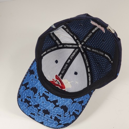 Chicago Cubs Mütze Artist Series Cap Wrigley Field Bleachers SGA Merlot 7.6.19 - Bild 10 von 12