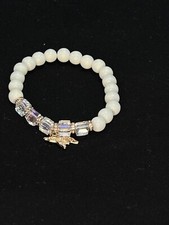Bracelets In White With A Butterfly For Girls , Teens Girls , Women.