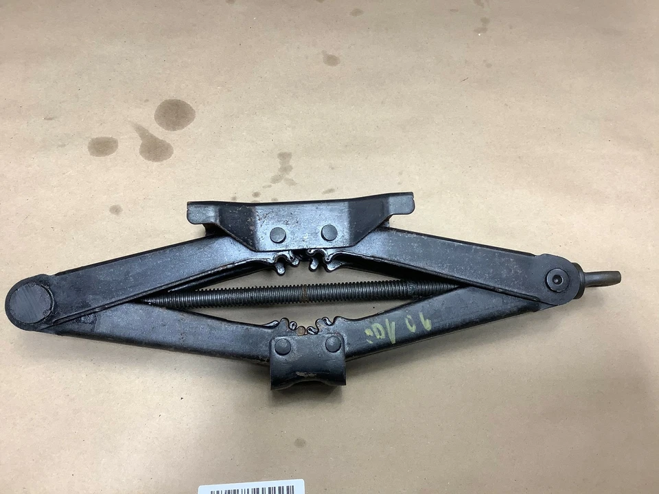 2006 HONDA ODYSSEY EX EMERGENCY SPARE WHEEL RIM JACK LIFT TOOL INSTRUMENT OEM+ - Image 3 of 4