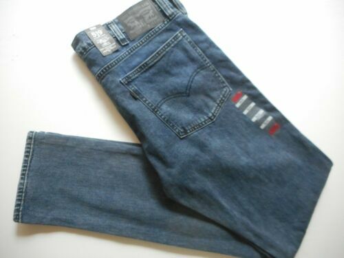 Pantalon Levi's Vintage Clothing 1970s 519 Corduroy - Taille W33 L30 - Rouge - Coupe Tapered - Neuf Avec étiquettes