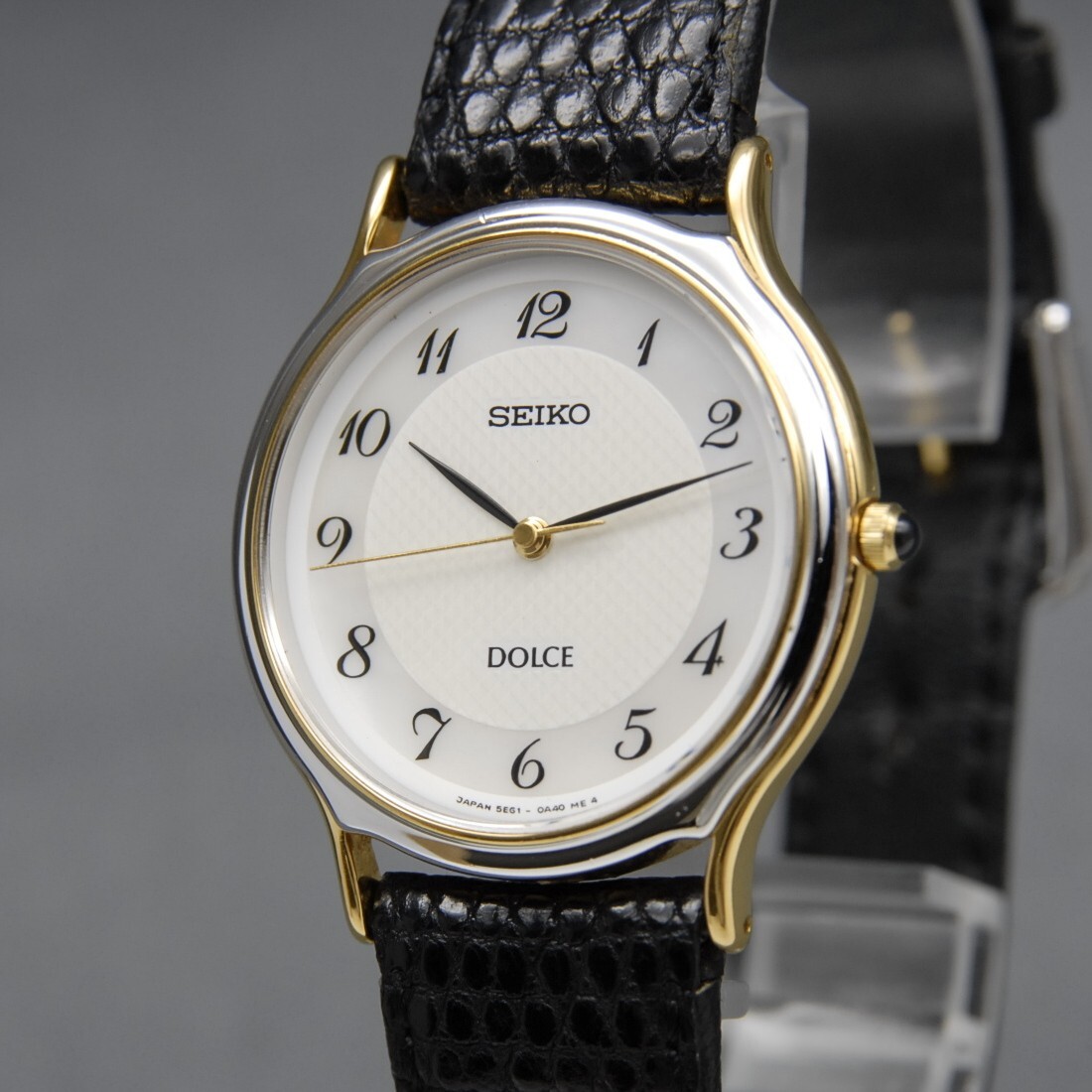 稼働品 セイコードルチェ SEIKO DOLCE 腕時計 5E61-OA20 Near MINT+】 SEIKO Dolce 5E61-0A20 32mm Shell White Dial