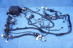 Lexus LX470 Engine Room Harness Wiring w/ Fuse & Relay Box 2006 OEM | eBay