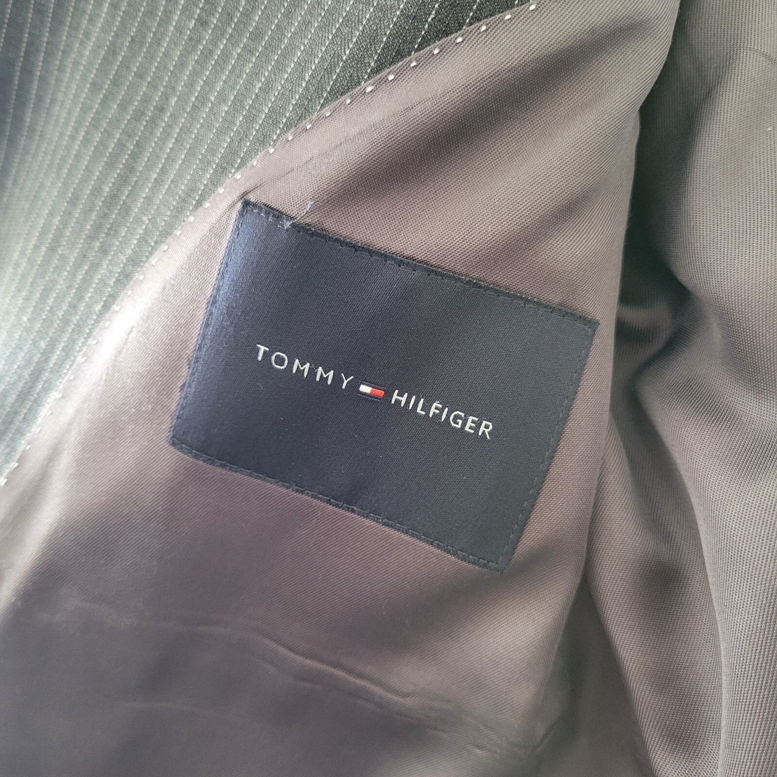 Tommy Hilfiger 100% Wool Gray Striped Double Vented Blazer Sport Jacket Men 40R thumbnail 10