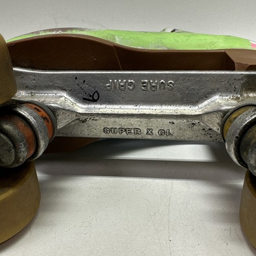 VTG White Sure-Grip Super X 6L roller skates Medallion RC ( Size 10.5 ??) - Picture 13 of 16