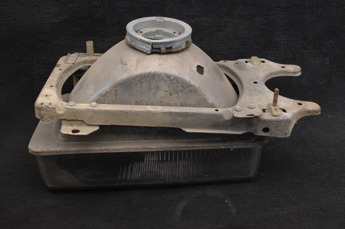 Audi 80 B2 78-86 Front Right Headlamp Headlight Light lamp HELLA 301-129119 - Picture 12 of 15