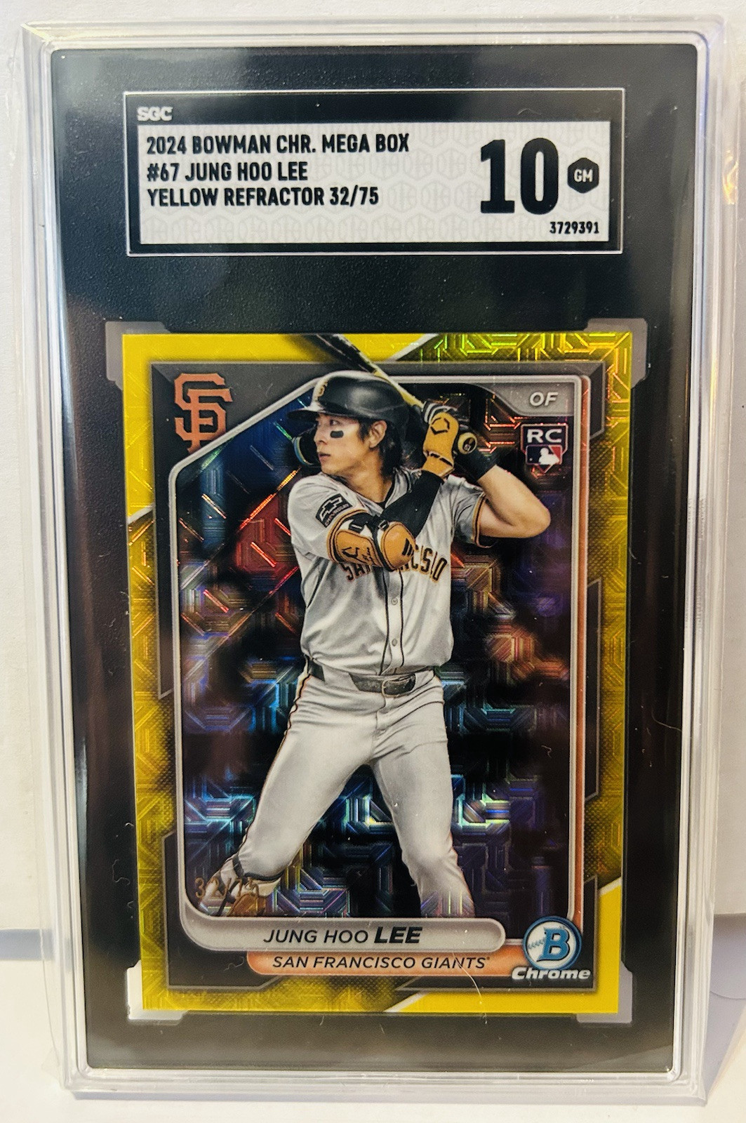 2024 Bowman Chrome Mega Box #67 Jung-Hoo Lee - Yellow Ref 32/75 -SGC 10