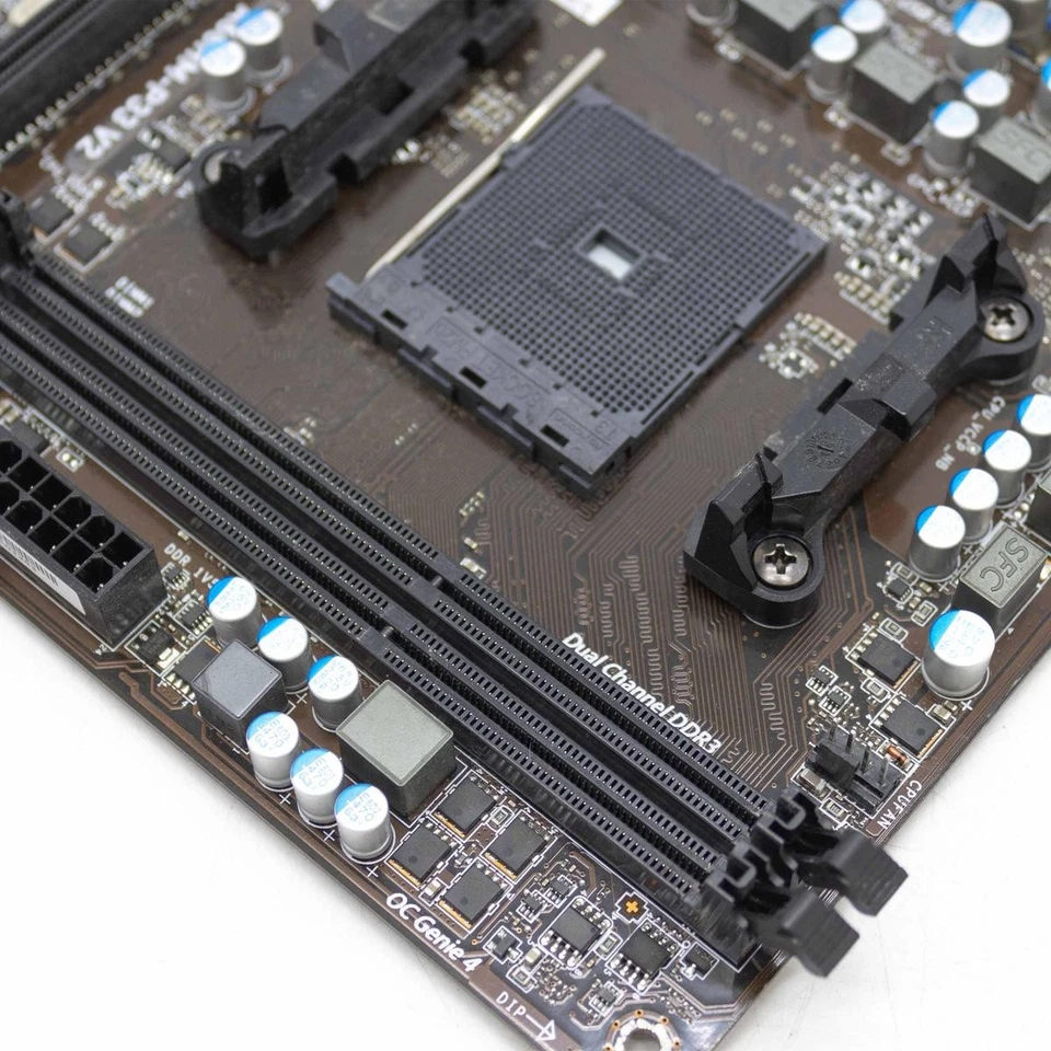 Placa Base MSI A68HM-P33 V2 Socket AMD FM2+ 2 Slots DDR3 MATX MICRO-ATX - Imagen 3 de 4