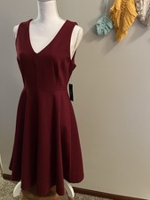 Lulus Women Sophisticated Charisma Tie-Strap A-Line Midi Dress Red M