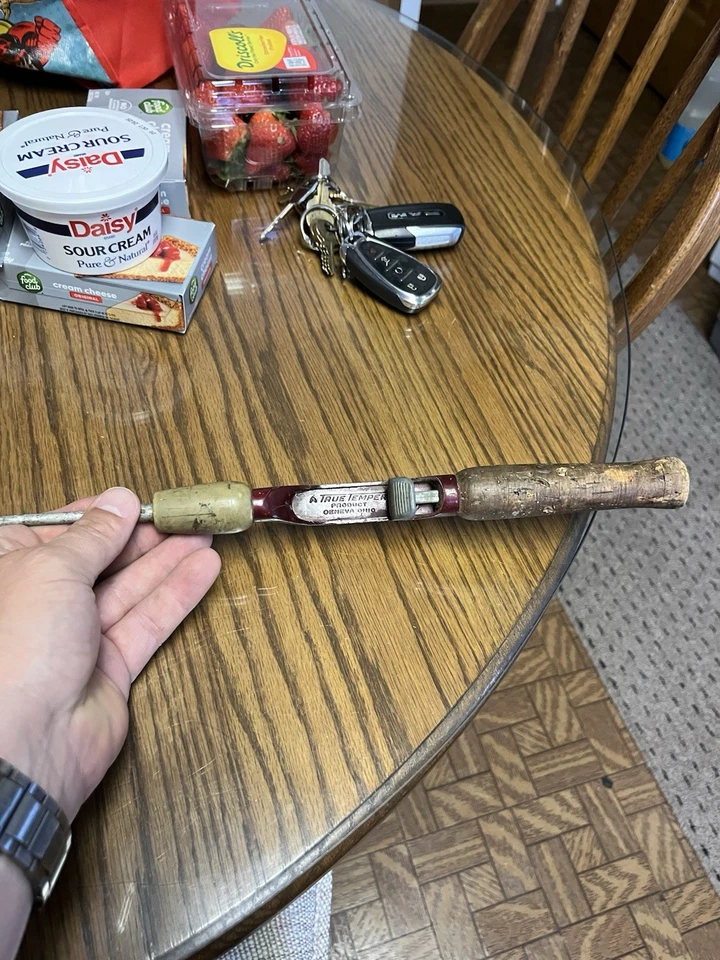 Antigua caña de pescar Baitcaster True Temper acero 55” (ref #4) Foto 2 de 4