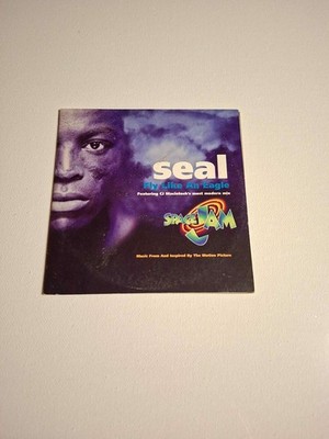 Seal Fly like an eagle