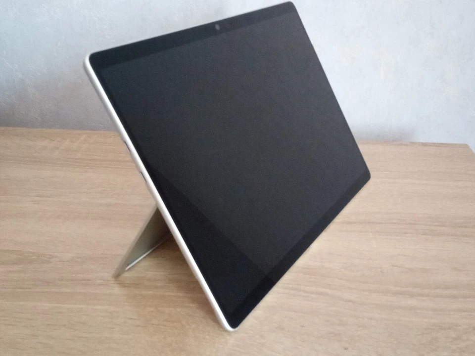 Microsoft Surface Pro 11 Snapdragon + Clavier Microsoft + Hub USB C - Photo 2/4