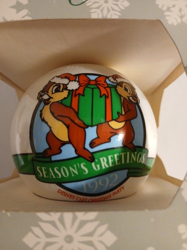 1992 Disney Cast Family Holiday Party CHRISTMAS ORNAMENT CHIP AND DALE IN BOX G2 - Picture 5 of 9