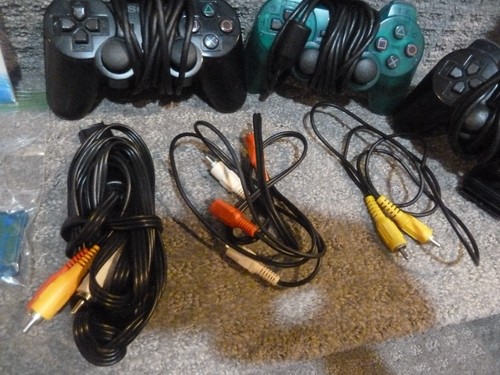 PS2 Konsole Slim Playstation 2 Schwarz System mit 3 Controllern + 2 Memory Cards - Bild 11 von 15