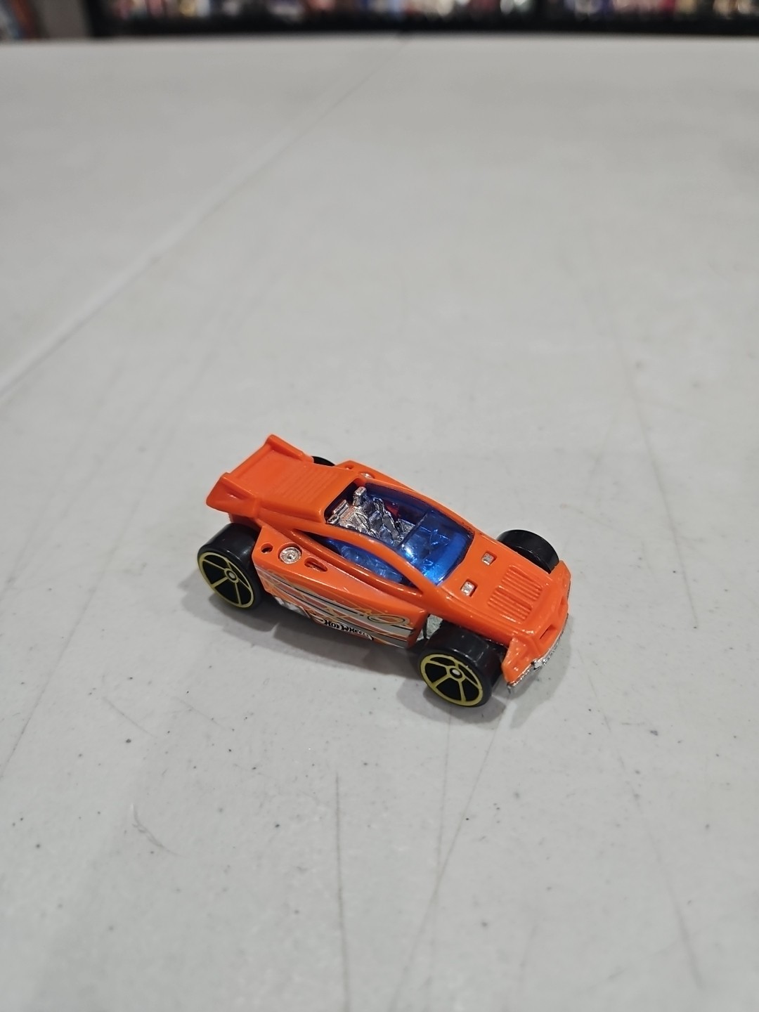 Picture 2 of 6