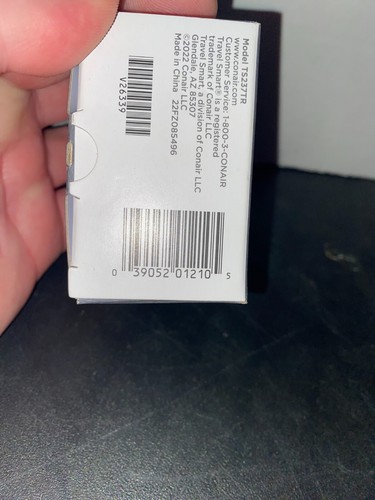 Adattatore multifunzione TravelSmart by Conair modello TS237TR, apparecchi doppia tensione - Foto 3 di 3