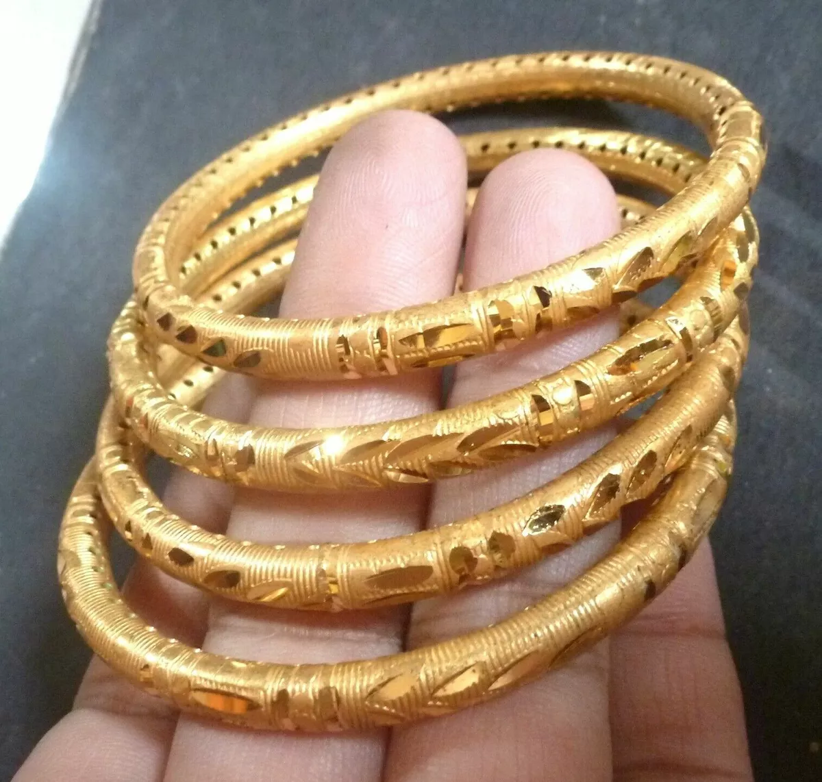 The 4 Best Ways to Style Gold Bangles This Season - The Caratlane