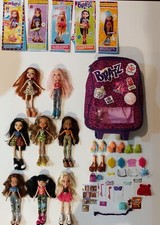 Bratz Doll Lot of 8 With Accessories and Luggage Bag 2015 Nice