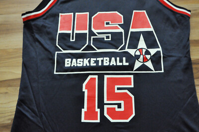Mitchell & Ness réédite le maillot de la Dream Team