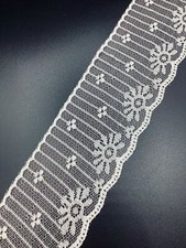 Trimplace Natural 2-1/2" Flat Vertical Lace - 18 Yards