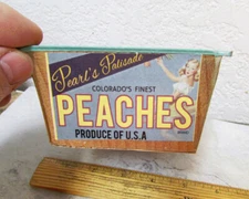 kitchen decor item, Pearls Palisade Colorado Peaches small Fruit Container