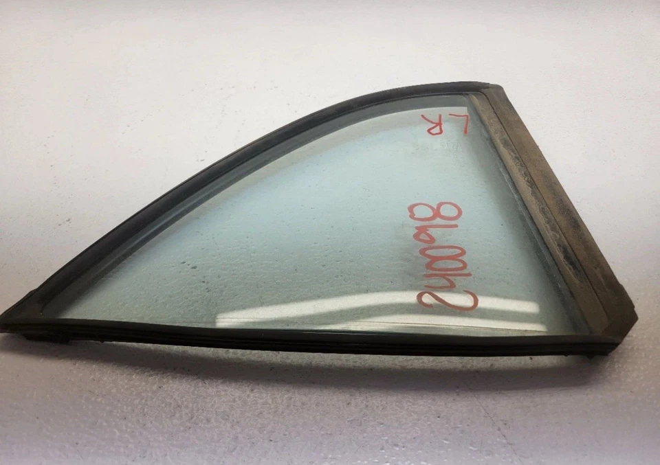 1998 - 2002 年丰田卡罗拉后驱动左门通风玻璃窗 — 第 2/2 张图片