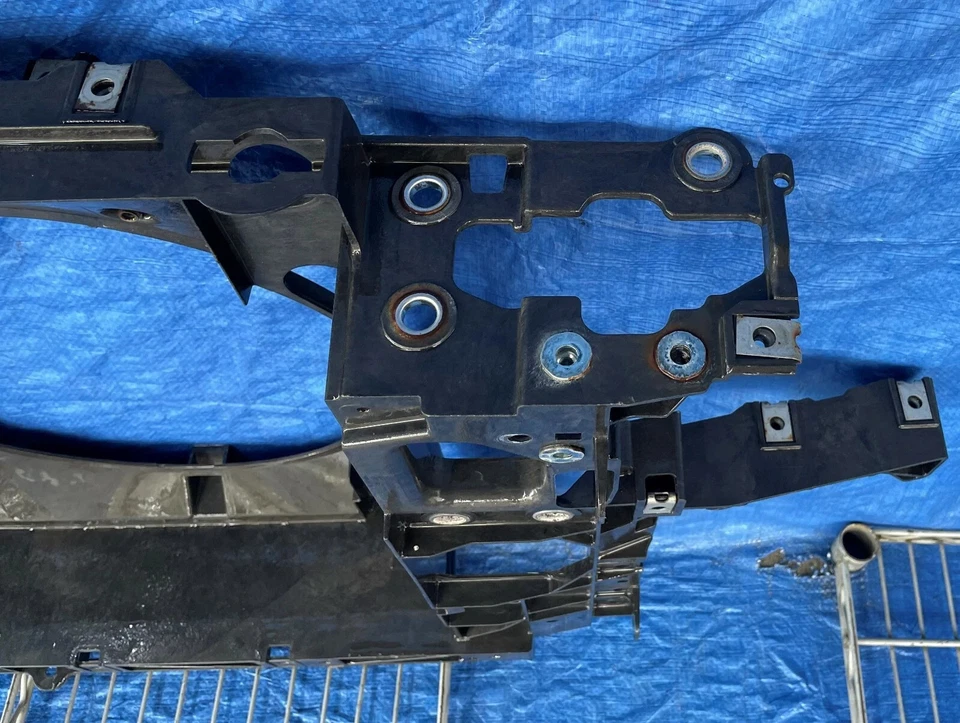 SOPORTE NÚCLEO RADIADOR INFINITI G25 G35 G37 Q40 Q60 2007-2015 # ML3-RS354 Foto 2 de 4