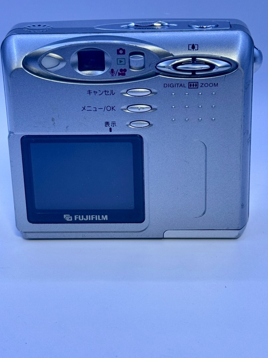 FUJIFILM FinePix 30i Silver Digital Camera Used Japan | eBay FUJIFILM FinePix 30i Silver Digital Camera Used Japan | eBay