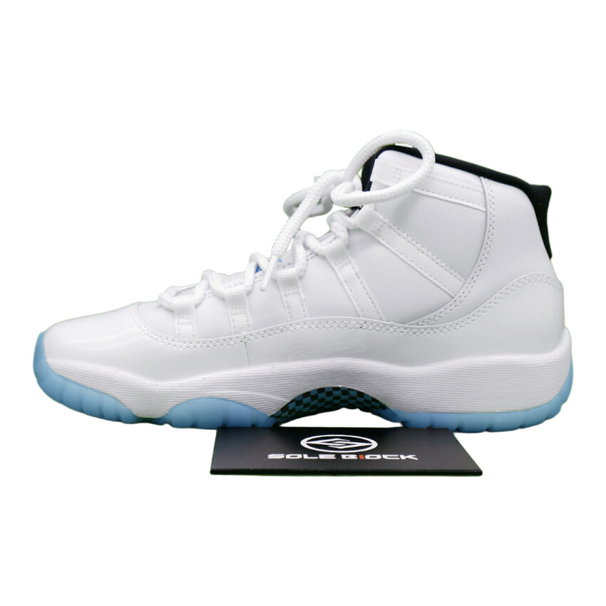 シューズ(男性用) Nike AirJordan 11 Retro White/LegendBlue Jordan CT8012-104 Air Jordan 11 Retro Legend Blue Mens