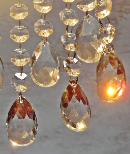 6 hängende Sonnenfänger Kronleuchter Glas Kristalle Deko Prismen Licht Perlen - Bild 72 von 299