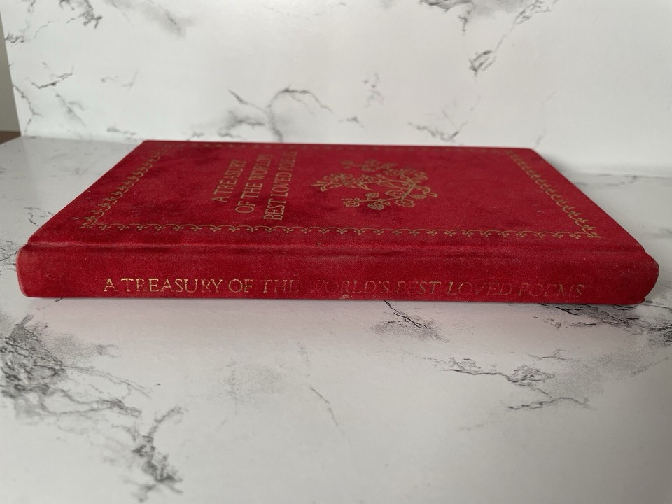 A Treasury Of The World’s Best Loved Poems Book ~ 1980 Avenel ~ Red