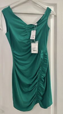 SELF-PORTRAIT One Shoulder Ruched Bright Green Mini Dress (New With Tags) | eBay UK SELF-PORTRAIT One Shoulder Ruched Bright Green Mini Dress (New With Tags) | eBay UK