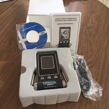 TOSHIBA  EXPLORAVISION NSTA AWARDS Small Mini 4" Digital Photo Frame w/ Alarm