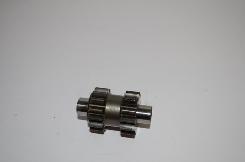 HONDA OEM STARTING CLUTCH IDLE GEAR (A) AND SHAFT XR650L 97 98 99 00 01 - 2022