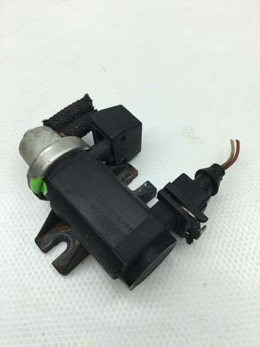 BMW 7er F01, F02 Druckwandler für Turbolader 7595374 Magnetventil