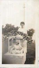 EARLY 20th CENTURY BABY PARADE Americana FOUND PHOTO b+w ORIGINAL 410 56 F