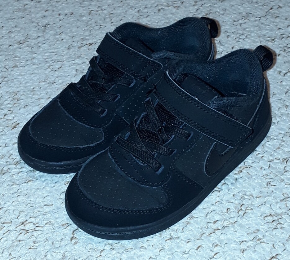 nike court borough low black