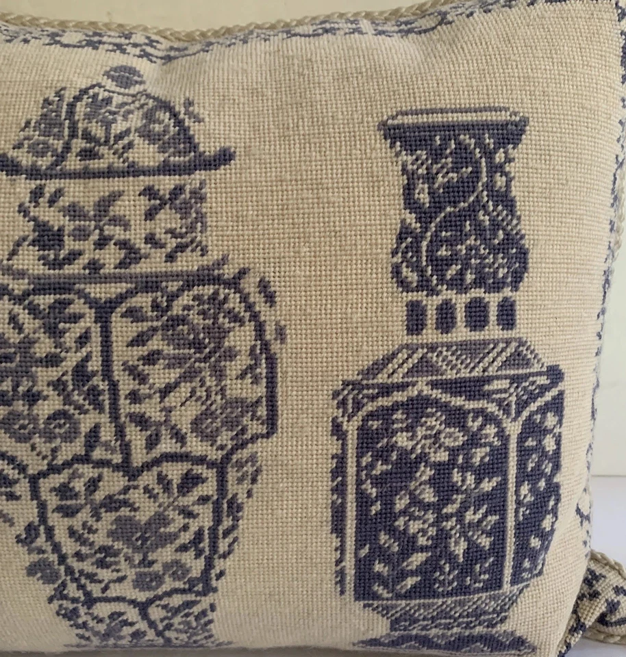 Almohada de colección Chinoiserie azul blanco jengibre tarro lana punta de aguja pequeña Foto 2 de 4
