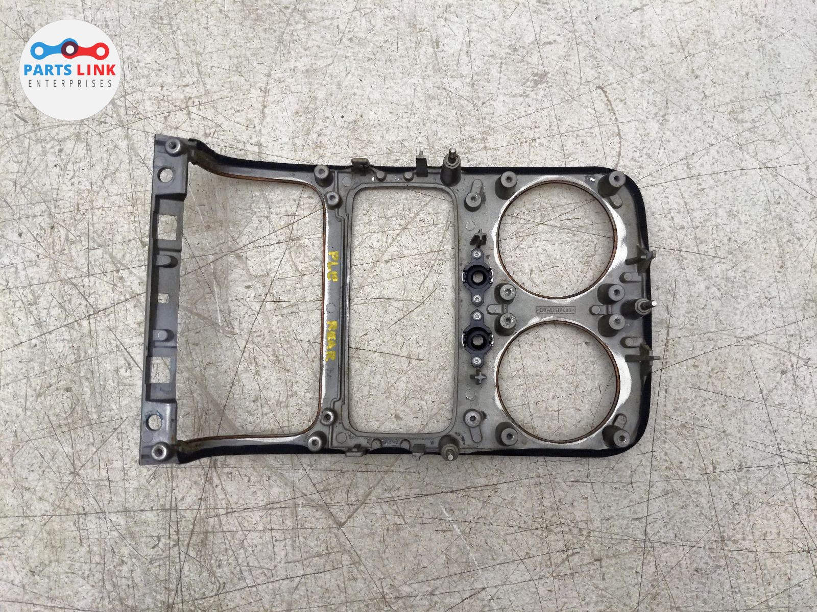 2006-12 BENTLEY CONTINENTAL FLYING SPUR REAR CENTER CONSOLE TRIM VENT BEZEL 3W2
