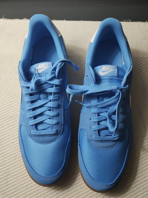 Nike HF3165-402 Field General Shoes, University Blue/White - Mens 8.5 Womens 10