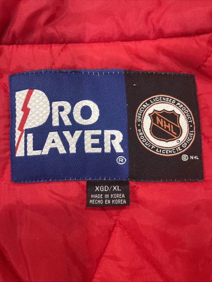 Vintage Pro Player Officially Licensed NHL Chicago Blackhawks Men’s XL Jacket - Image 2 of 4