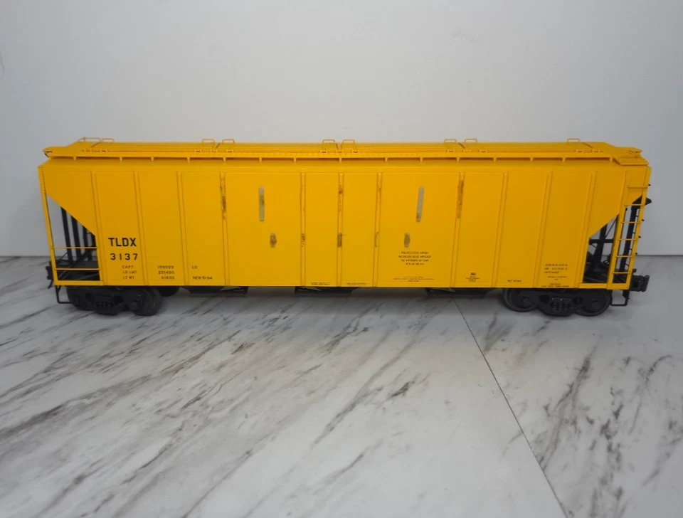 Atlas 6381-1 Wayne Feeds PS-4427 Low Side Covered Hopper 3-Rail W/ BOX *READ* - Image 3 of 4